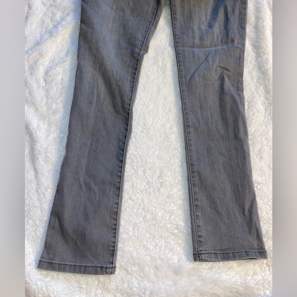 5/$25 Girls Jeans Size 14 Super Skinny Light Wash Gray - Picture 6 of 8